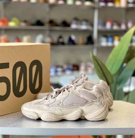 adidas yeezy kaufen|adidas yeezy 500 price.